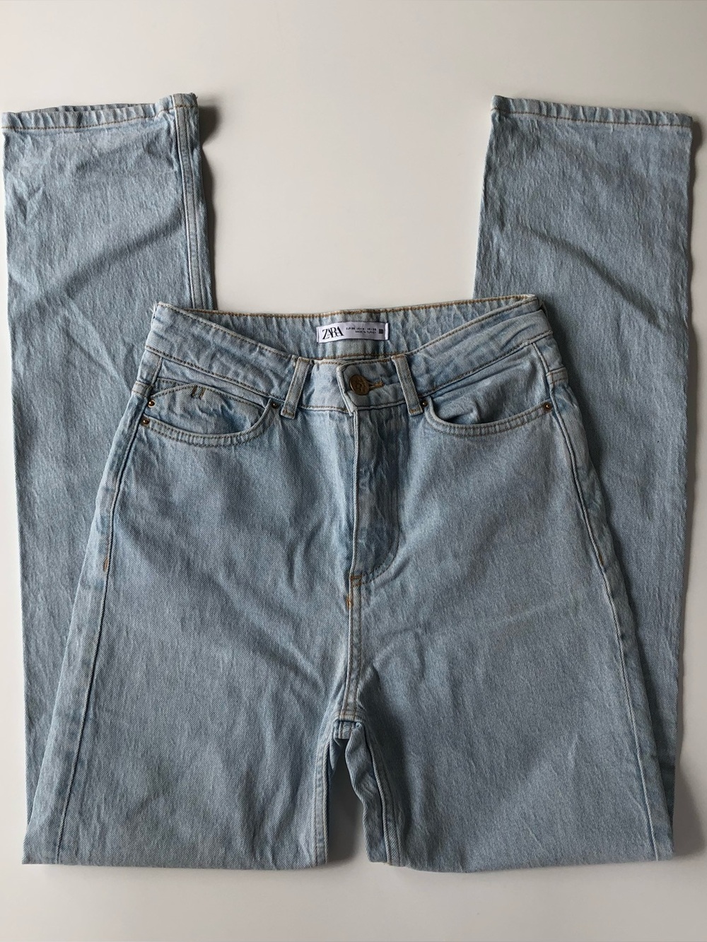 ZARA Women’s High Waisted Jeans Straight Leg Denim Sz 4
